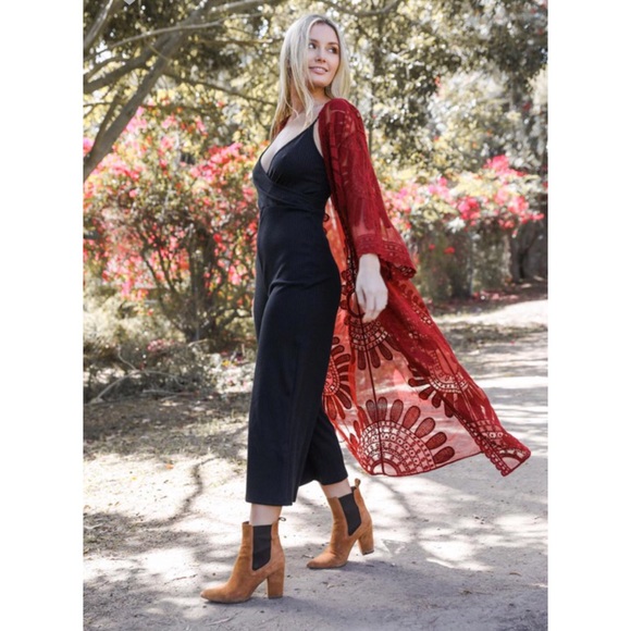 NWT Bohemian Lace Embroidered Kimono - Picture 3 of 4